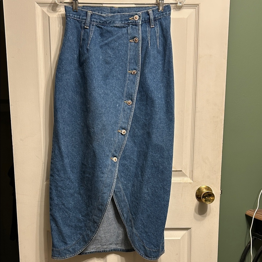 Vintage Femme Fatale No Excuses Blue Denim Skirt with accent belt